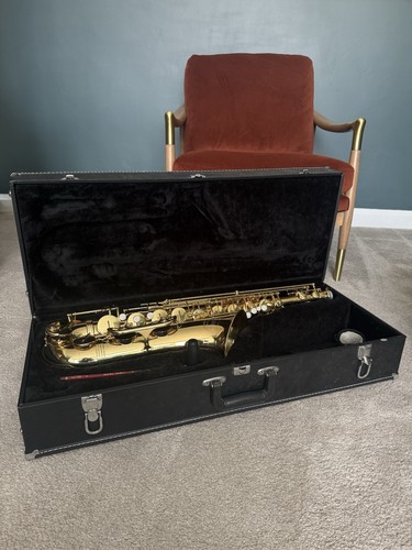 Jupiter tenor saxophone - saxophone, in