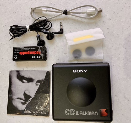 Sony walkman 8cm - d-82, cd
