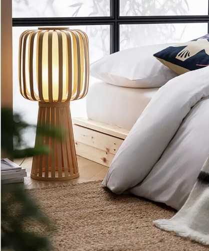 With defect habitat - habitat, lamp