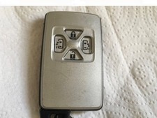 Genuine toyota key fob voxy