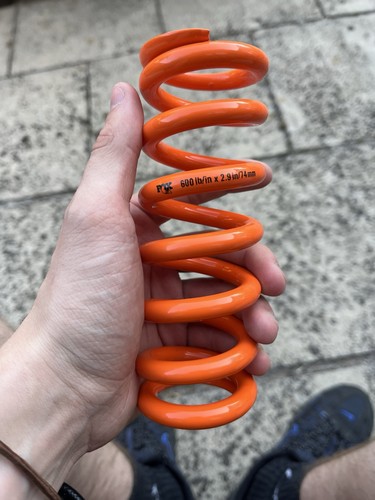 Fox shox rear shock mountain - fox,
