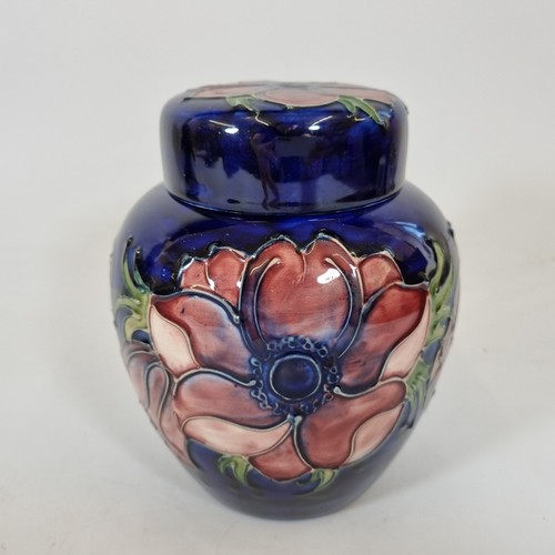 Moorcroft pottery ginger jar - pottery,