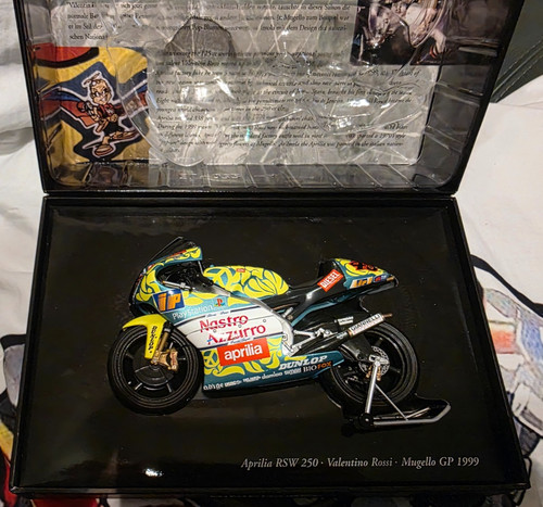 Rossi 1999 aprilia - 1999, 250