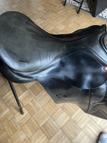 Albion black saddle - p, 1/2