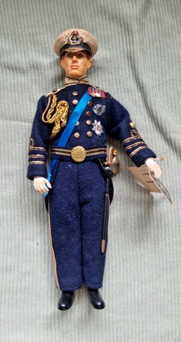 Peggy nisbet doll h - peggy,
