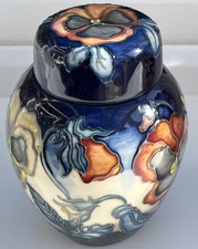 Small Moorcroft ‘Pansy’