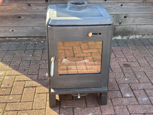 Cast iron stove - cast,
