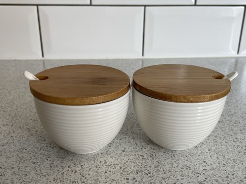 Pair belleek living white - belleek,