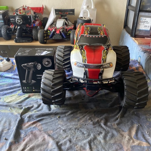 Traxxas maxx runs - t,