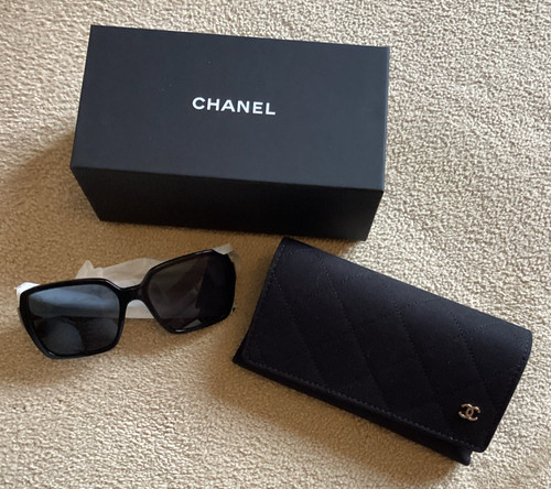 Authentic chanel pillow - chanel,