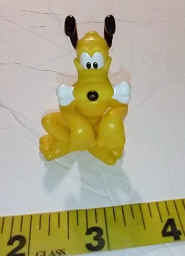Pluto disney dog - dog, mouse