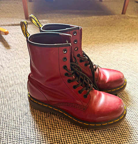 Martens women s burgundy - dr.,