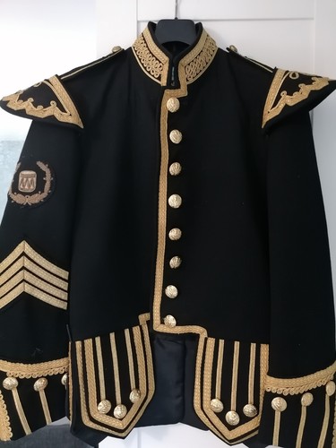 Highland drum major - drum,