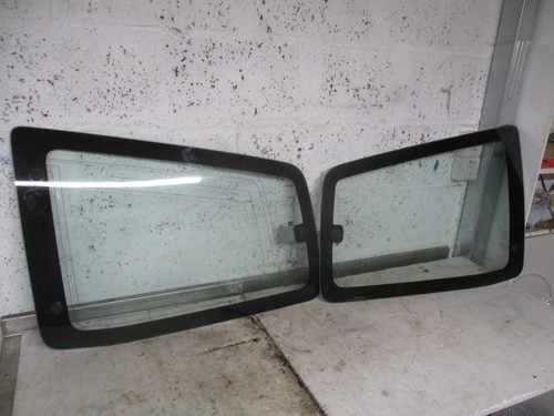 Mitsubishi shogun rear - shogun, window