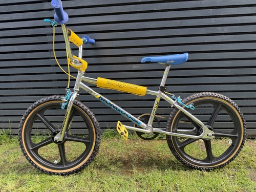 Very rare 1993 mongoose menace - very,