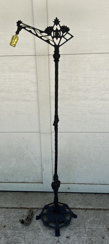 Antique art deco iron - 57",