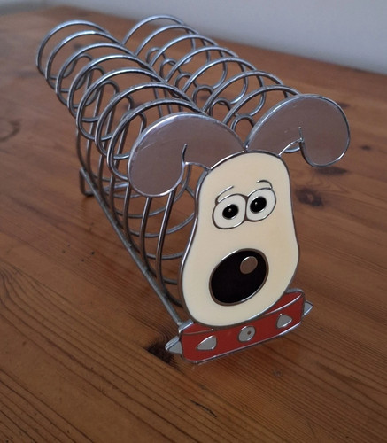 Wallace gromit enamel - -,