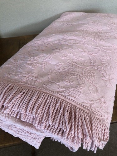 Bates vtg pink - pink, candlewick