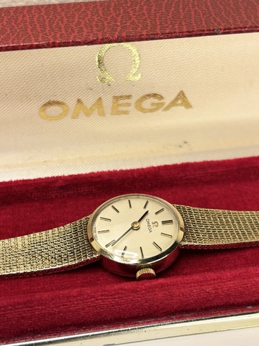 Omega 9ct gold box - omega,