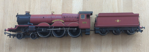 Hornby hogwarts castle 5972 - hornby,