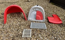 Omlet Eglu Classic Chicken