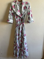 Glamorous 1950s Vintage