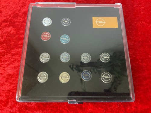 Set metal opel - 12, lapel