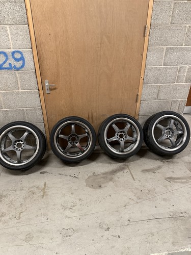 Retro jdm style deep - 17”,