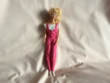 VINTAGE 1984 BARBIE FASHION