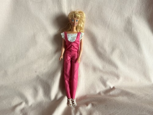 Vintage 1984 barbie - vintage, fashion
