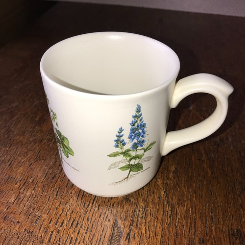 Rare poole pottery country - rare,