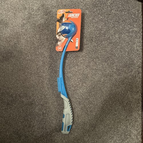 Nerf dog gun - gun, ball
