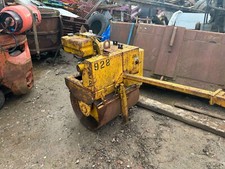 1 CYLINDER DIESEL ENGINE HAND CRANK PEDESTRIAN TARMAC ROAD ROLLER
