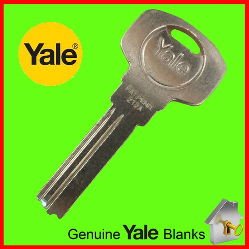 Yale superior star pin - superior, 1