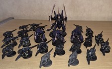 WARHAMMER 40K Tyranids Swarmlord, 3 Tyrant Guard And 20 Termagant Miniatures