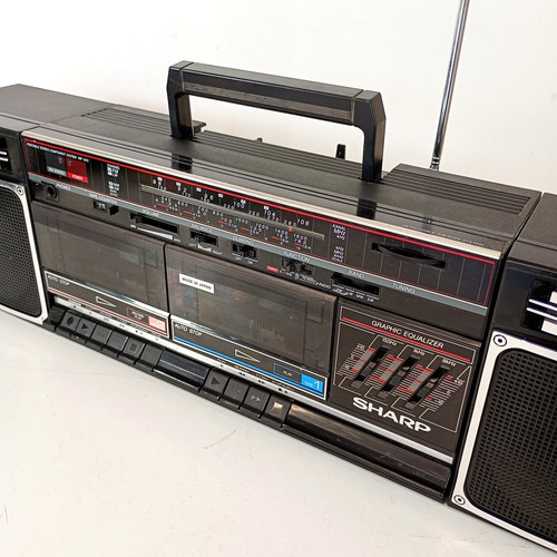 Sharp 340 1980s boombox - wf-340,