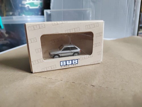 Boxed model bub - boxed,