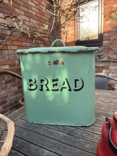 Green Enamel Good Fellows