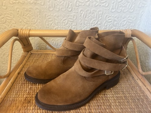 Mango tan suede leather - suede,