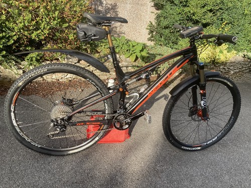 Whyte m109c carbon mountain - carbon,