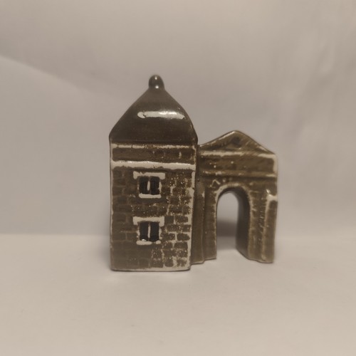 Cotswold gatehouse - 35,