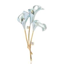 Women Classic Enamel Lily