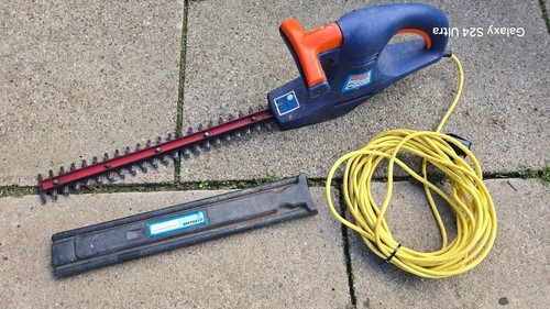 Electric hedge cutter - electric,