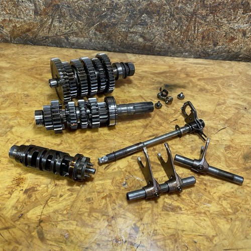 Suzuki gsxr750 gear - suzuki,