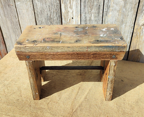 Vintage wooden primitive - , step