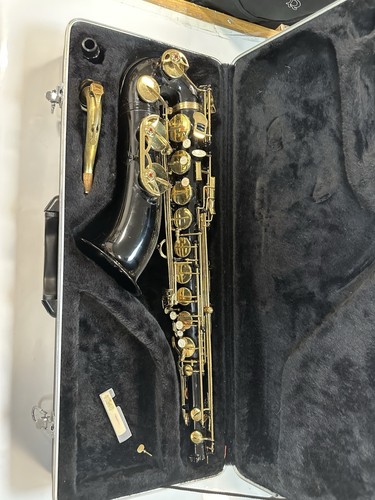 Unbranded black gold - &,