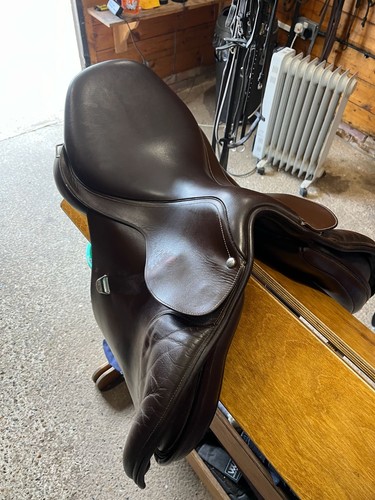 Bates saddle - bates,