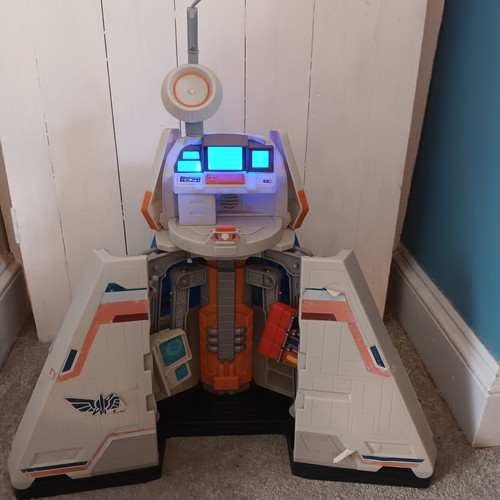 Disney pixar buzz lightyear - pixar,