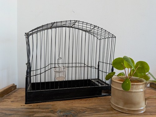 Vintage black wire - wire, hanging