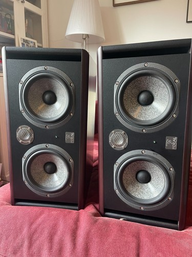 Focal twin6 powered studio - be,